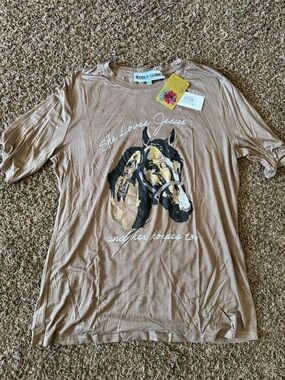 Rodeo Quincy Women’s Short Sleeve Tee - Tan Horse Graphic